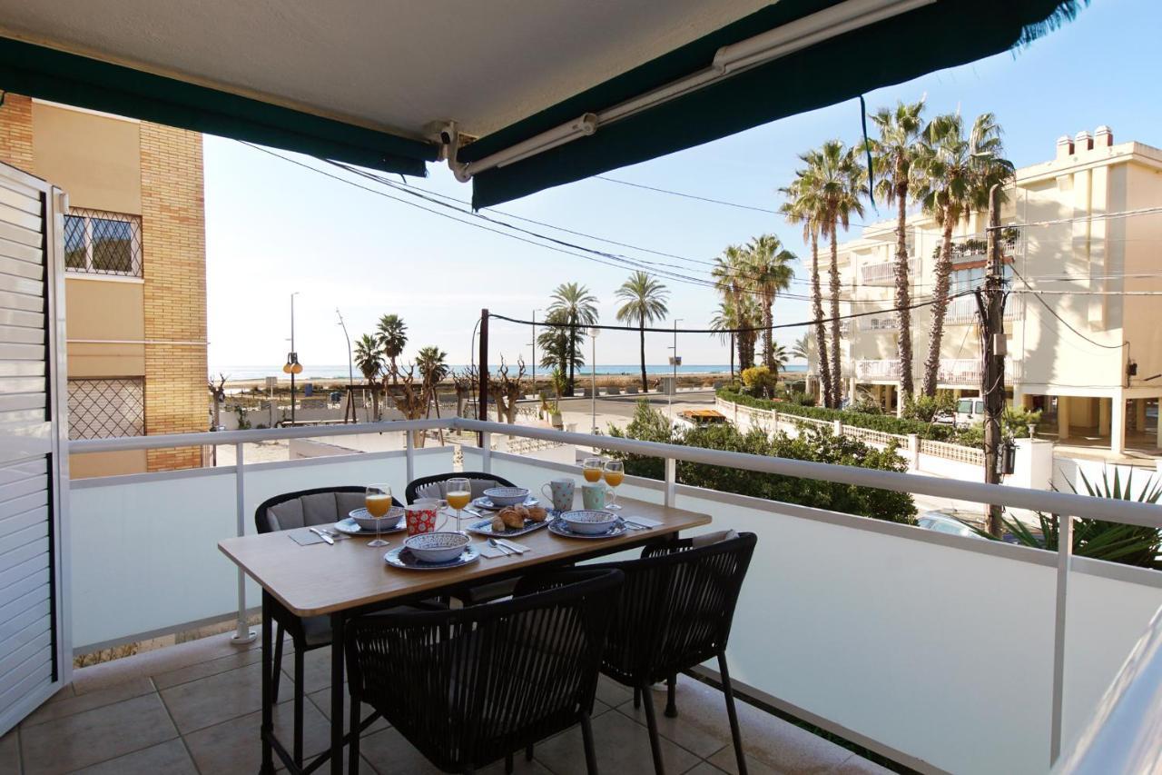 カステルデフェルスBeach Club Houseアパートメント エクステリア 写真